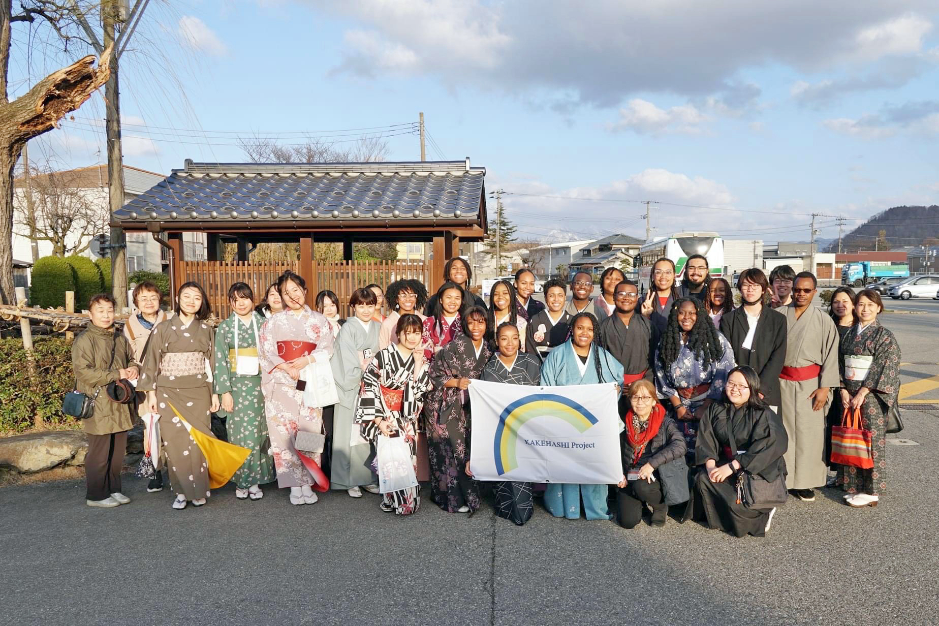 KAKEHASHIプロジェクトで来日した留学生たちに新発田市や村上市などを案内しました。